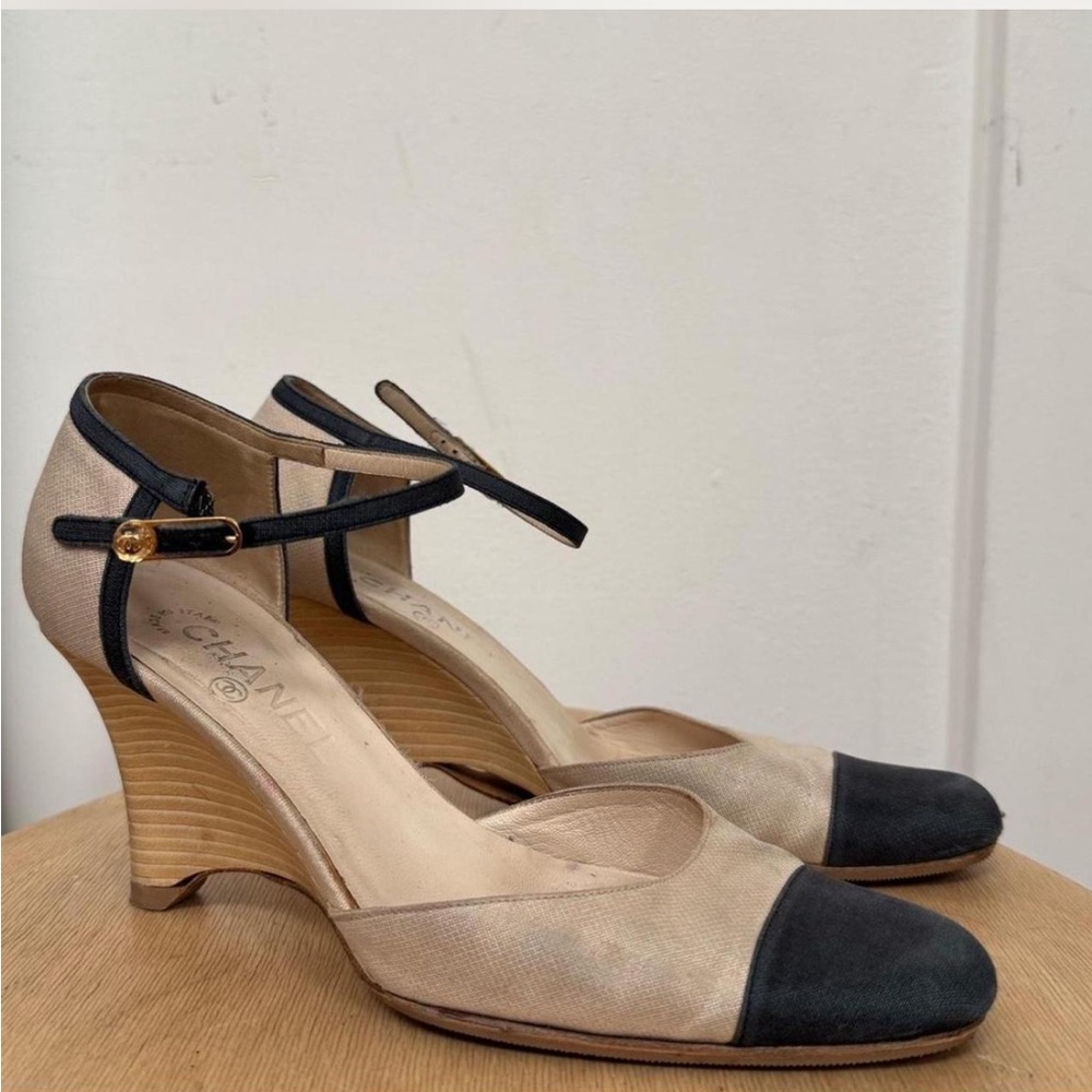 Vintage Chanel wedges